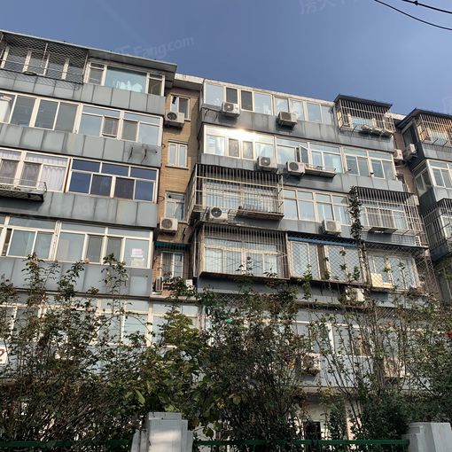 丰台西路7号院2室1厅1卫南北朝向3900.00元/月出租