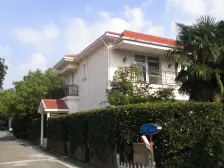 中环别墅 业主诚意出售 三层 三房朝南三房朝北