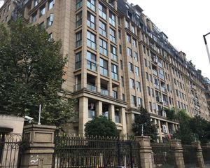 琥珀庭院1室0厅南