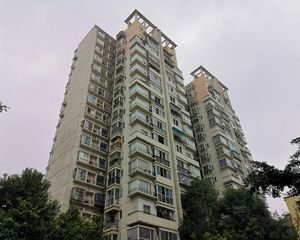 龙锦雅苑3室1厅东