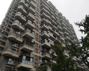 宝泰家园3室1厅东南西北