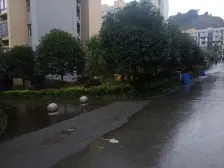 茶园轻轨站三房两卫,诚意出售,