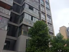 茶园轻轨站三房两卫,诚意出售,