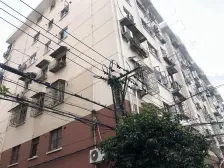 近地铁,电梯房 随时看房,无抵押,急售房源