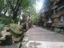 五朵金花 精装2房 诚心出售