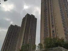 和顺园 3室1厅 东南