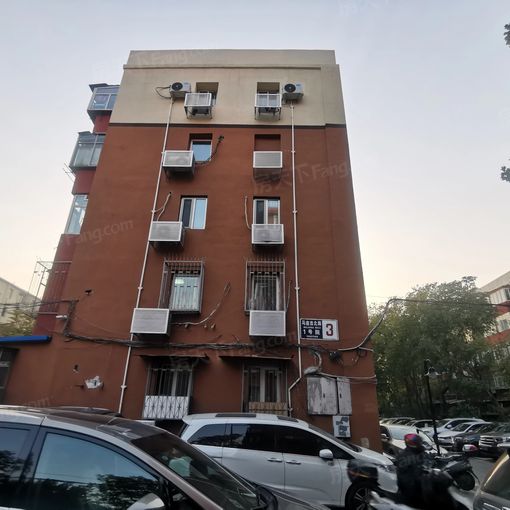 Õû×⡤ÂíÁ¬Íݱ±Â·1ºÅÔº 2ÊÒ1Ìü ÄÏ/±±