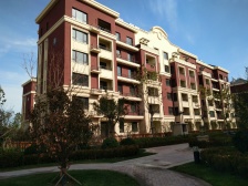 中冶沁海云墅联排别墅 做了部分基础改造 好位置