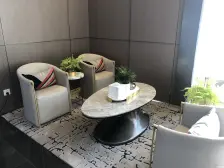 此房为精装两室 出行方便 近地铁