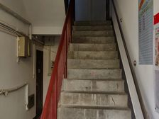 主卧朝南,环境优美,居家装修,诚意出售