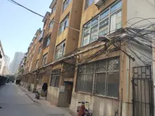 人社区局社区 外国语 低楼层 户型好 双气