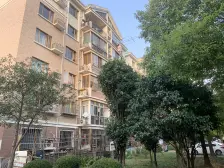 徐汇旁地贴房,送超大阁楼,银兆公寓·3室·1厅可做5室