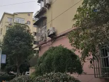 精装 中间楼层,新上房源