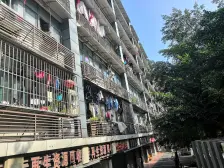 渝中区国际村,上四楼,二室一厅带阳台