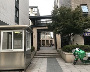 恒元悦居,精装,房东诚心出售,看房方便有钥匙