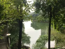 渝北两路 地段好,出行方便,业主诚心卖