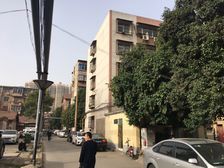 行署路大张,次顶楼,双气三室,可贷款,生活便利