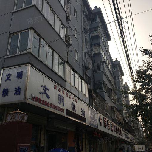 行署路5号院3室1厅1卫南北朝向900.00元/月出租