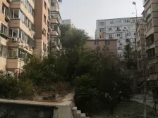 前程街中间楼层交通便利生活配套成熟