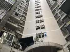 步行街 松华阁三房150万