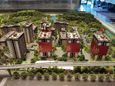 轻轨旁,户型方正采光好,带大阳台,配套齐全