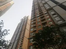 一室一厅朝南带阳台,精装修采光好