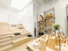 融创春风岭南3室2厅2卫南北朝向48.00万元/套出售