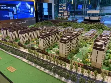 照母山 北大资源兰庭序五房750万