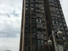 两路空港 环湖雅居B区A组团一房30.9万