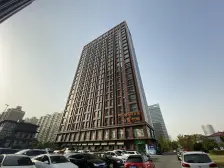 恒隆国际 B座 中间楼层 拎包入住 诚心出售