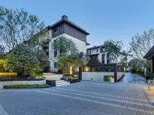 高品质小区,龙湖二期复式,中间楼层,可看河景