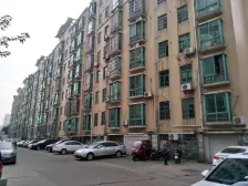 星加坡花园 南北通透,采光好 近地铁 周边匹套完善,,出行方便