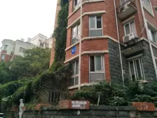 站小学校 建设西路千禧颐河园东漪苑5房 豪装花了100万