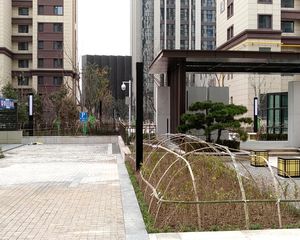难得的三室毛坯高层采光好西港星汇国际南北通透