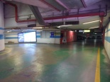 地下停车场入口