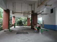 南坪东路 阳光汇三房110万