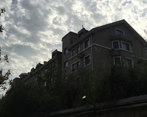 槐花园洋房多层带电梯,南北通透2室朝阳,带地下室