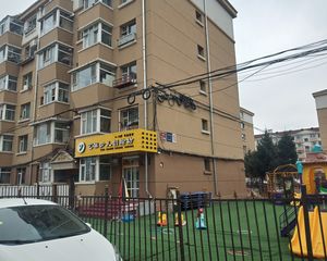 二环内伊通河樱花岛水文化公园标准三室南北通透