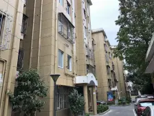 安静位置两房,商品房楼栋,采光好,楼间距宽