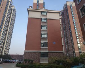 金都庄园93平米客厅带窗户2室2厅南北通透精装修有电梯