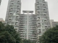 学府路 华宇江南枫庭四房150万