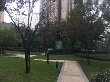 27号轻轨站旁,配套齐全,交通便利,业主诚心出售