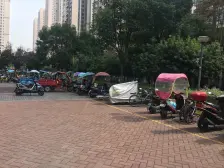 精装一房一厅 小区环境优美 交通便利 业主诚心出售