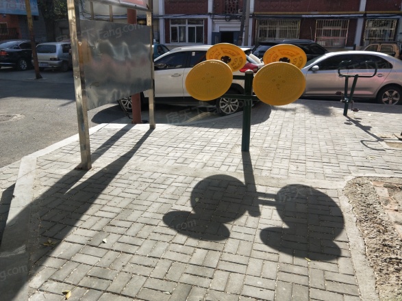 跃进里小区