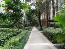 鸳鸯 融科蔚城三房143万