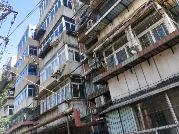 跃进里小区