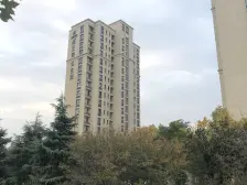 正商公主湖,三面院子,精装修,有地下室