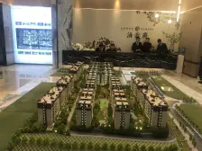 80万圆您花园梦,洋房,门口公交站