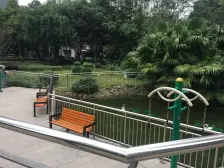 轻轨10号线,精装修,提包入住2房。