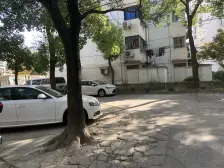 精装修3房,出门梅川路步行街,全明户型,1梯2户,车位充足